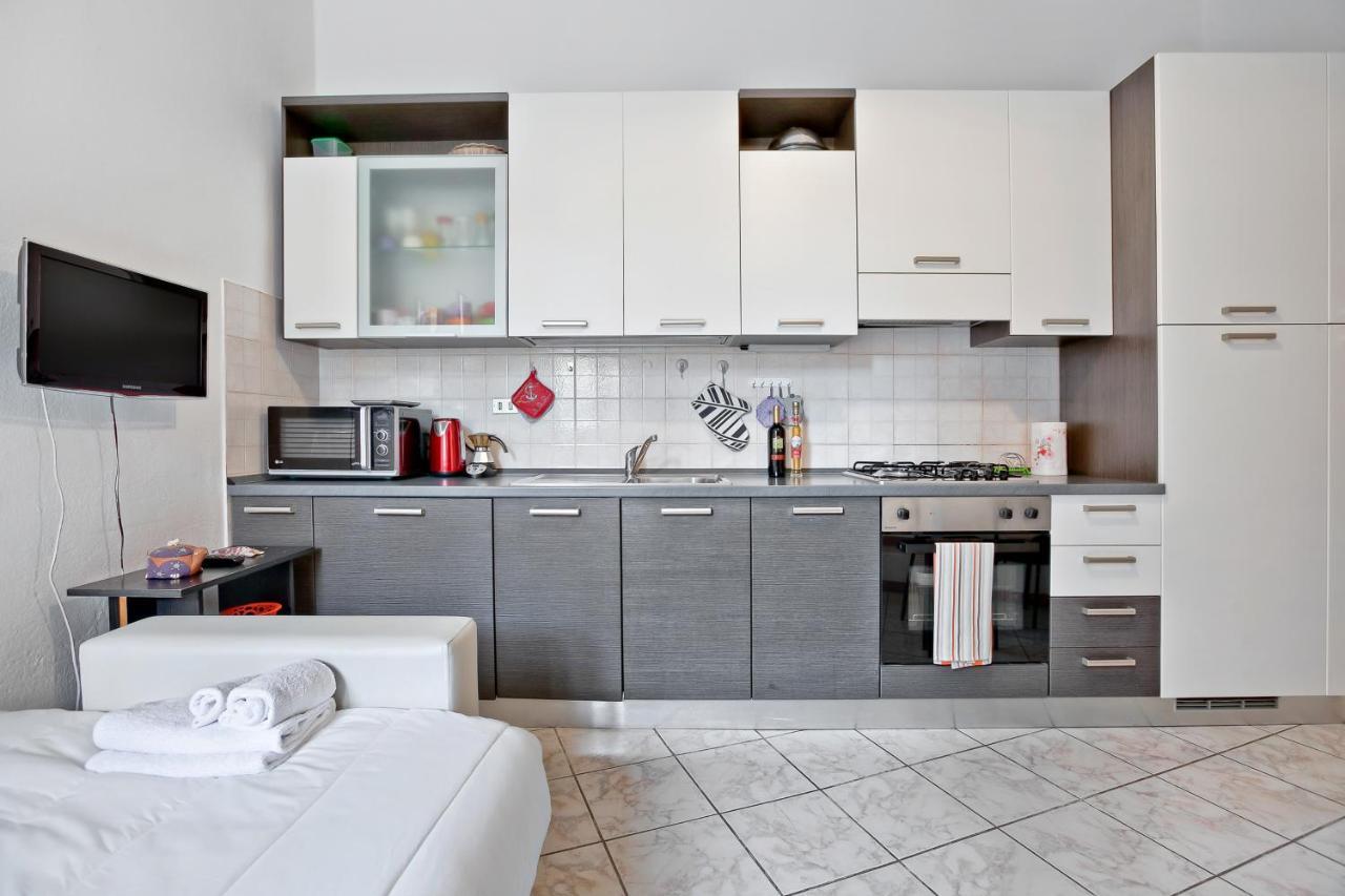 Cenisio Brilliant Flat Appartement Milaan Buitenkant foto